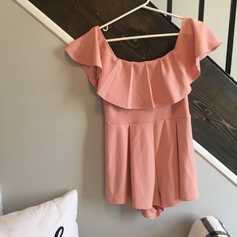 New blush romper - Picture 10 of 11